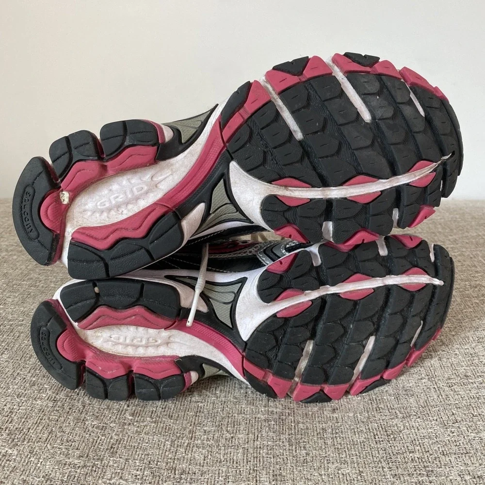 Saucony Womens Grid Stratos‎ 5 Sneakers 7.5 Running Athletic Shoes Silver Pink